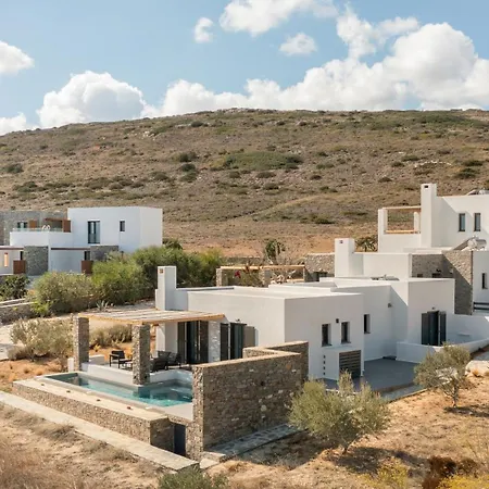 Vastblue Of Paros Aparthotel 4*