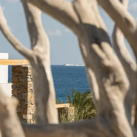 Vastblue Of Paros Ambelas