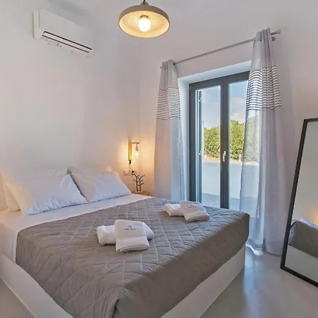 Vastblue Of Paros Aparthotel Ambelas