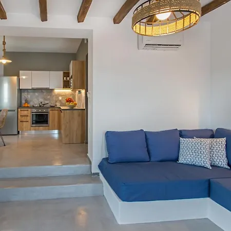 Vastblue Of Paros Aparthotel 4*