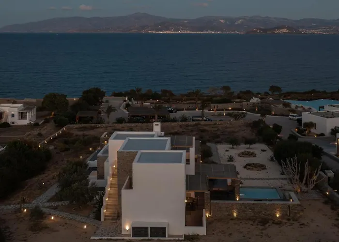 Vastblue Of Paros Aparthotel